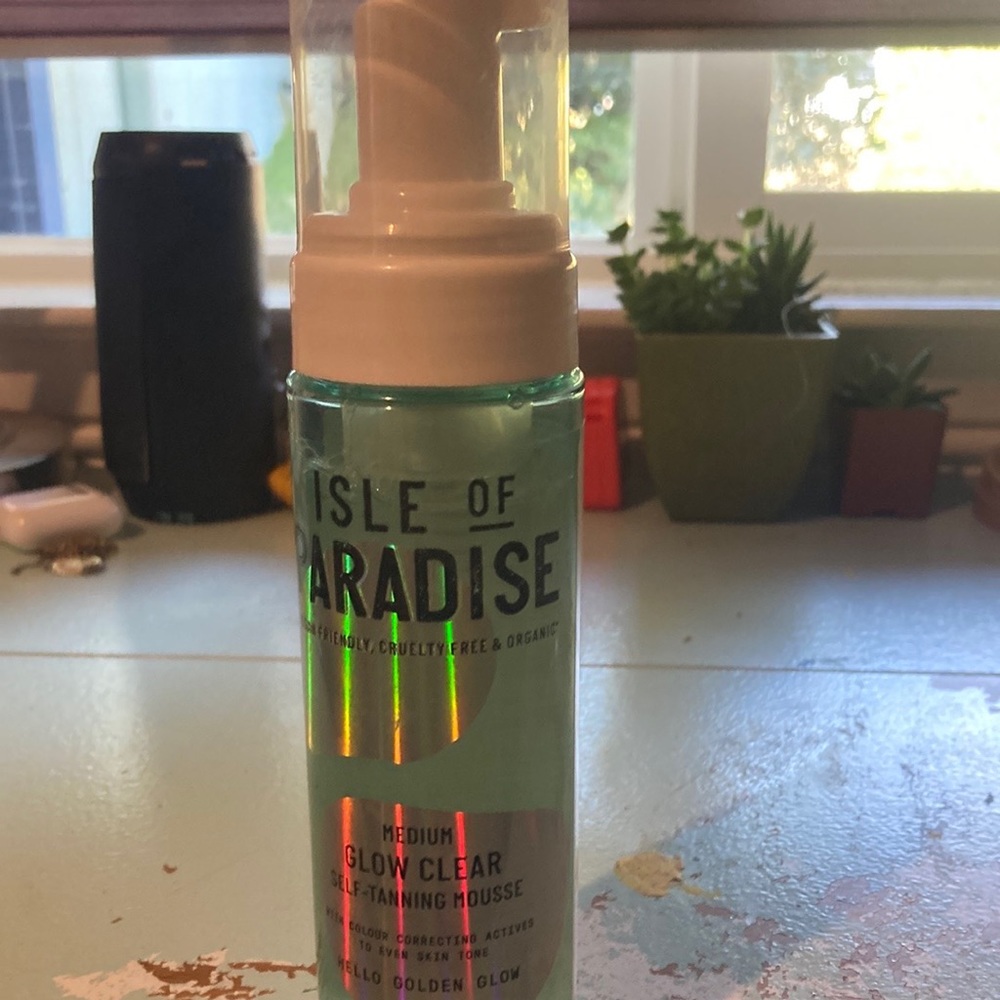 Isle of Paradise tanning mousse
